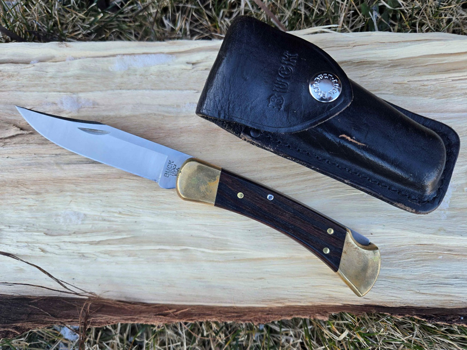 Buck 110